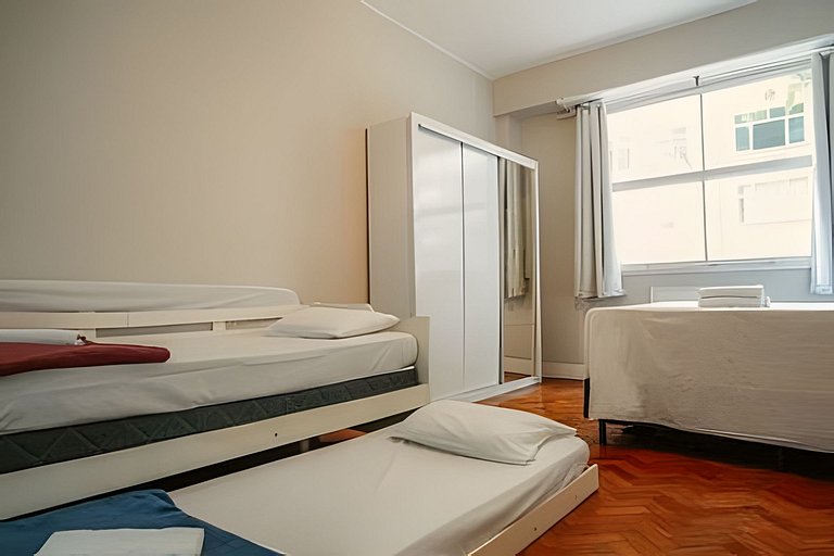 Apartamento confortável na quadra da praia