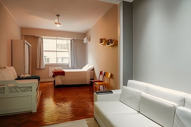 Apartamento confortável na quadra da praia