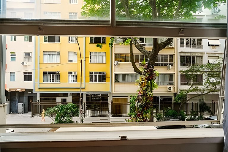 Apartamento confortável na quadra da praia