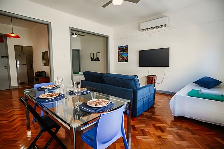 Apartamento amplo e luminoso perto da praia