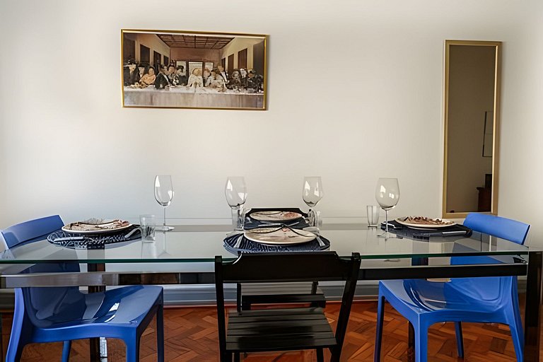 Apartamento amplo e luminoso perto da praia