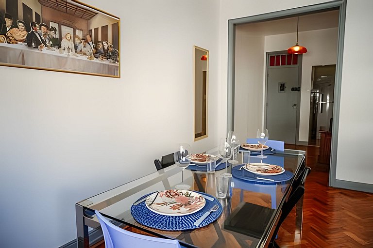 Apartamento amplo e luminoso perto da praia