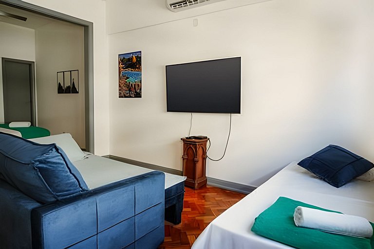 Apartamento amplo e luminoso perto da praia