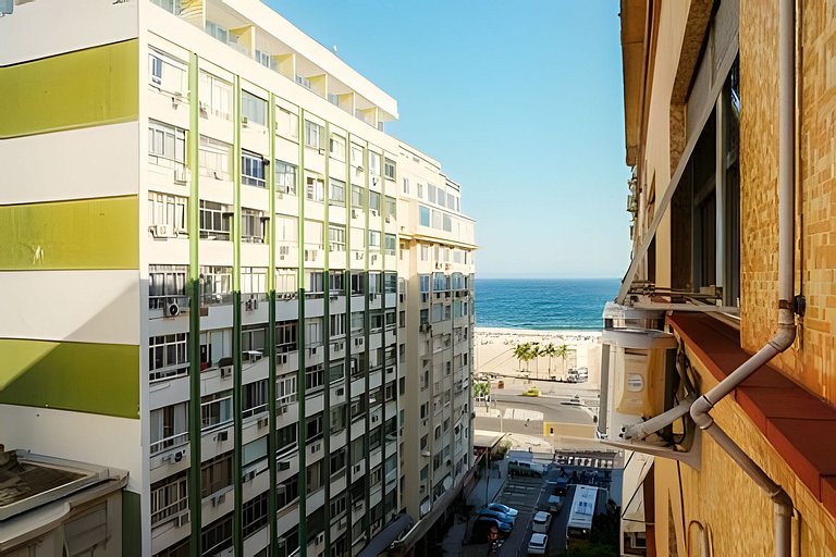 Apartamento para 4 pessoas com vista mar lateral