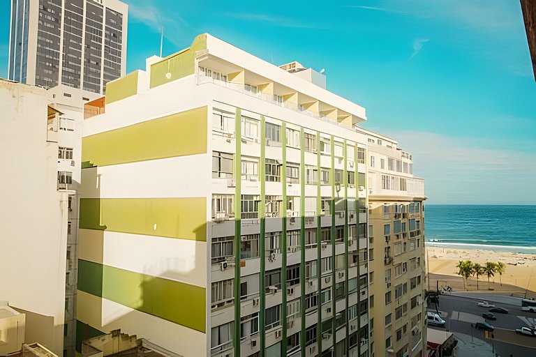 Apartamento vista mar na quadra da praia