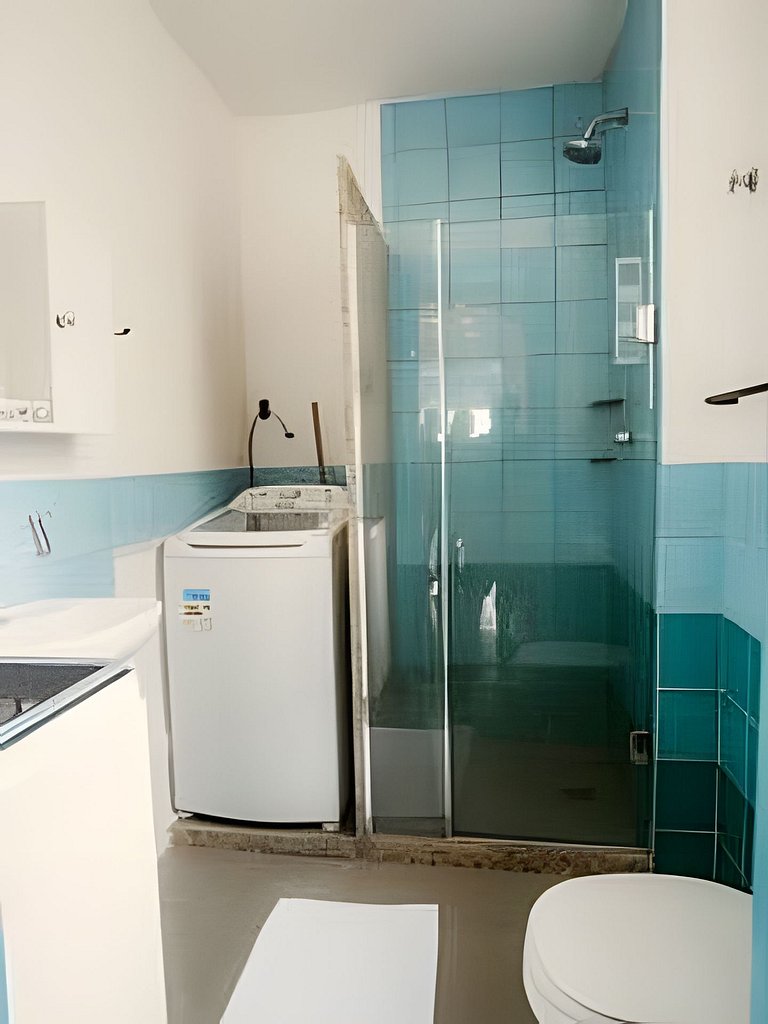 Apartamento vista mar na quadra da praia