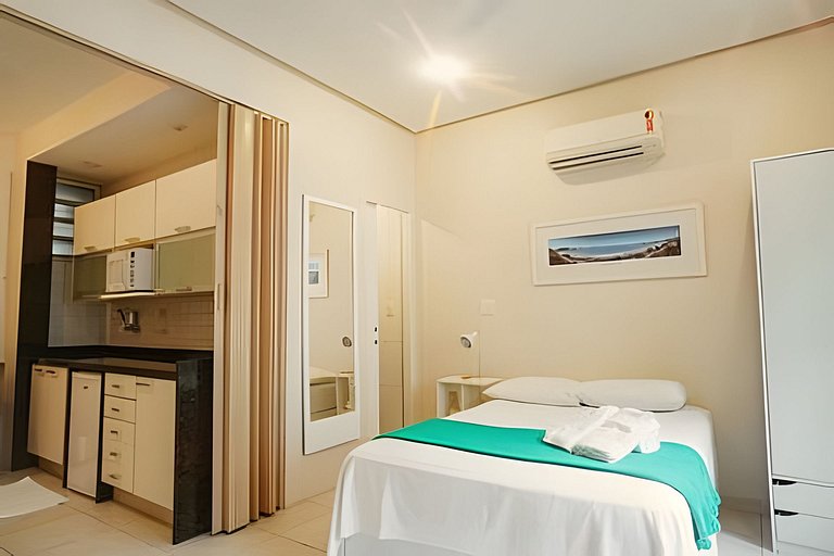 Apartamento luminoso e silencioso em Copacabana