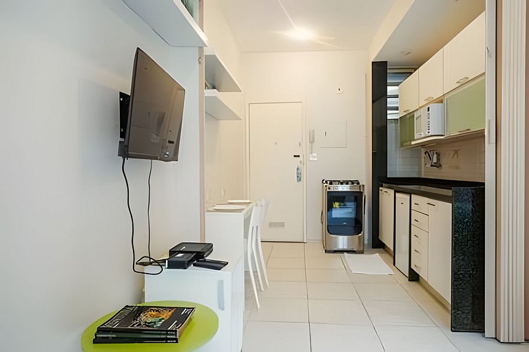 Apartamento luminoso e silencioso em Copacabana