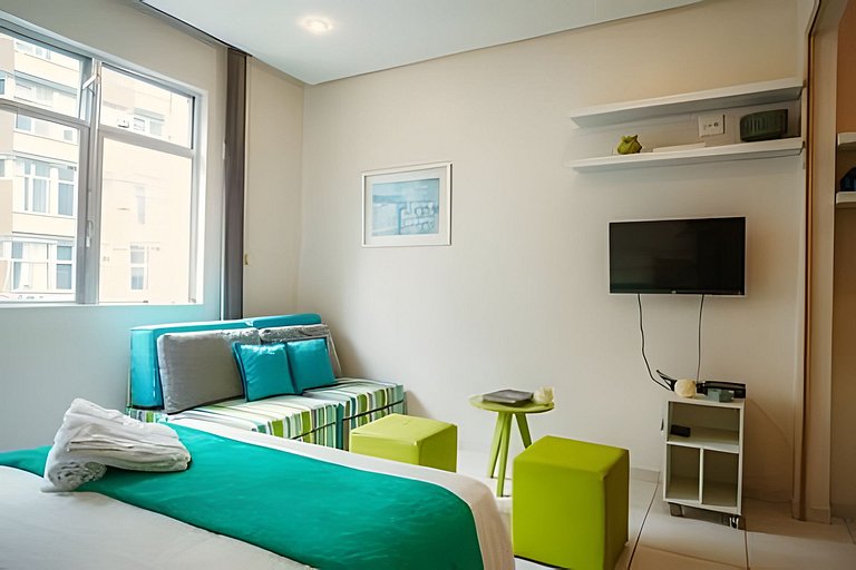 Apartamento luminoso e silencioso em Copacabana