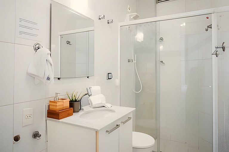 Apartamento luminoso e silencioso em Copacabana