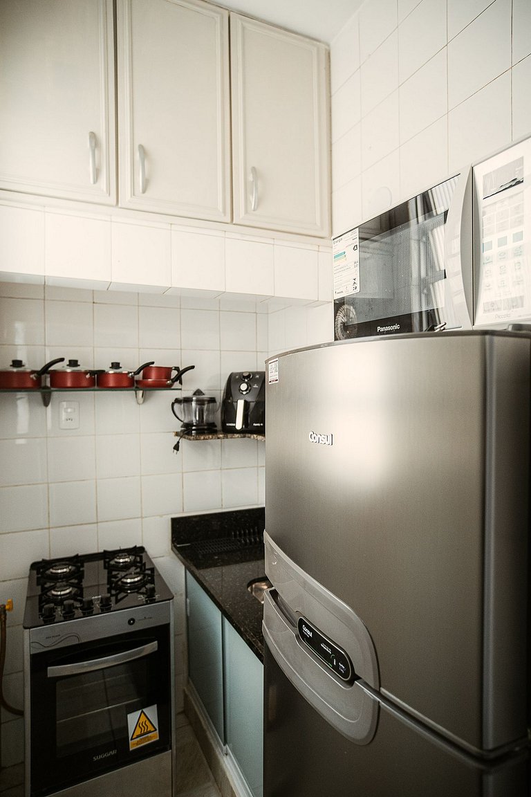 Apartamento para 4 pessoas com vista mar lateral