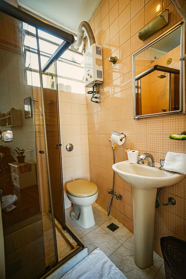 Apartamento no coração de Copacabana