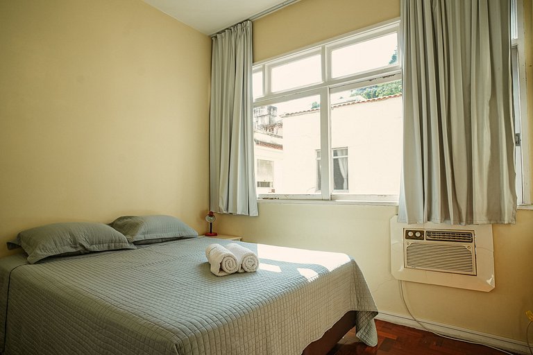 Apartamento com 2 quartos em Ipanema