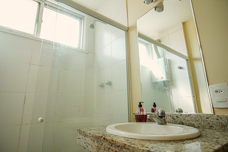 Apartamento com 2 quartos em Ipanema