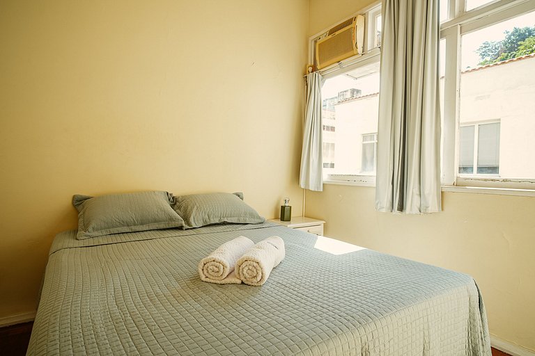 Apartamento com 2 quartos em Ipanema