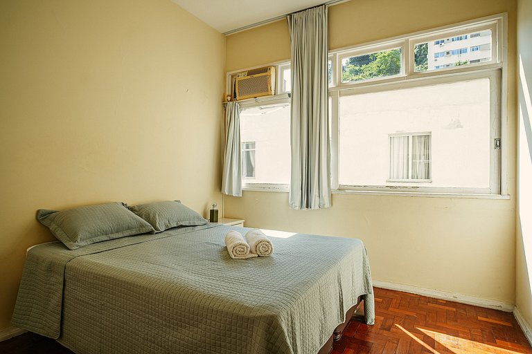 Apartamento com 2 quartos em Ipanema