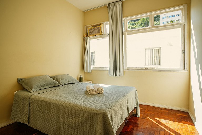 Apartamento com 2 quartos em Ipanema