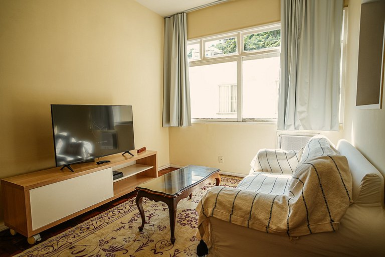 Apartamento com 2 quartos em Ipanema