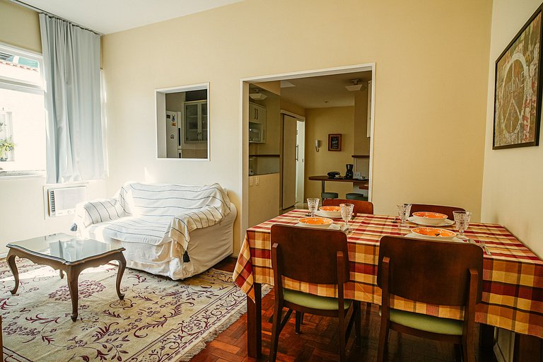 Apartamento com 2 quartos em Ipanema