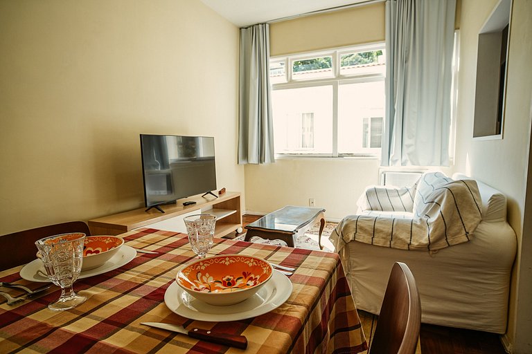 Apartamento com 2 quartos em Ipanema