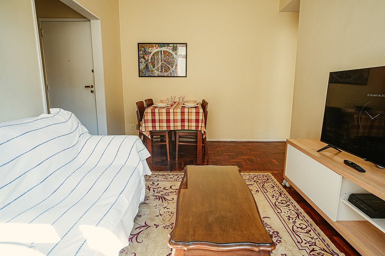 Apartamento com 2 quartos em Ipanema