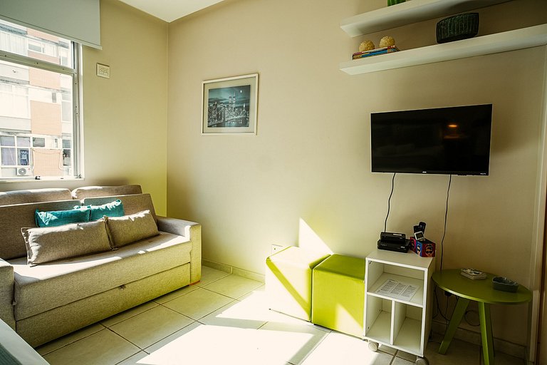 Apartamento luminoso e silencioso em Copacabana