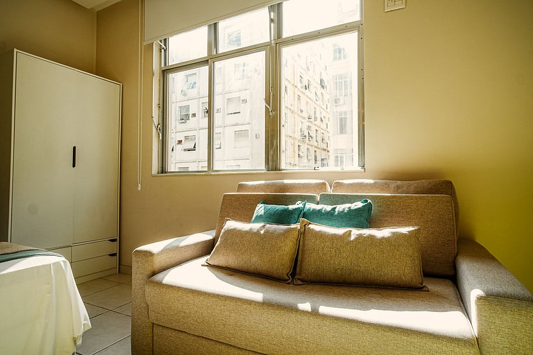 Apartamento luminoso e silencioso em Copacabana