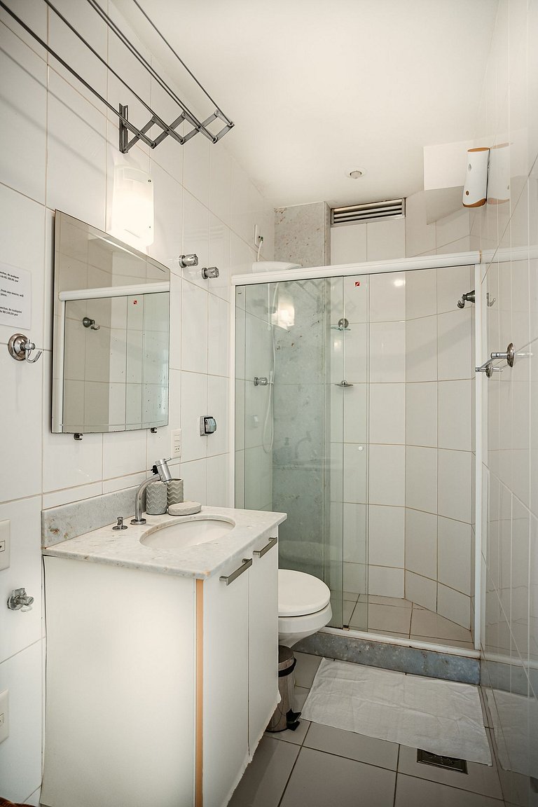 Apartamento luminoso e silencioso em Copacabana
