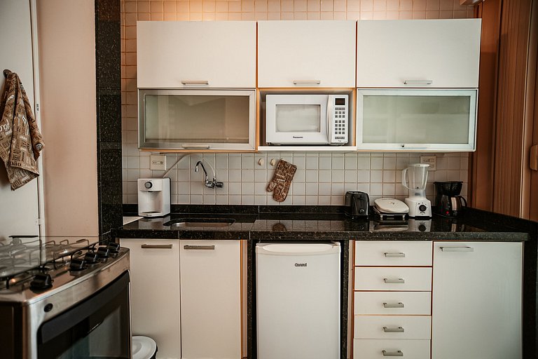 Apartamento luminoso e silencioso em Copacabana