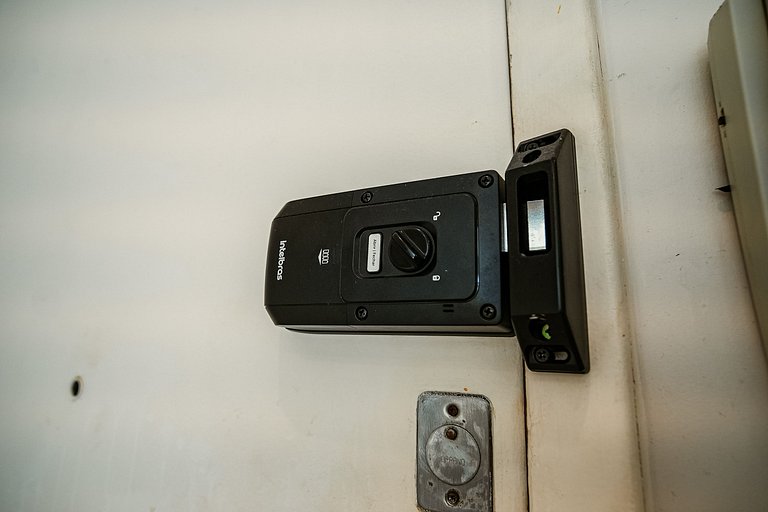 Apartamento luminoso e silencioso em Copacabana