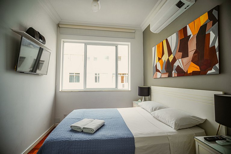 Excelente sala y habitación para hasta 3 personas