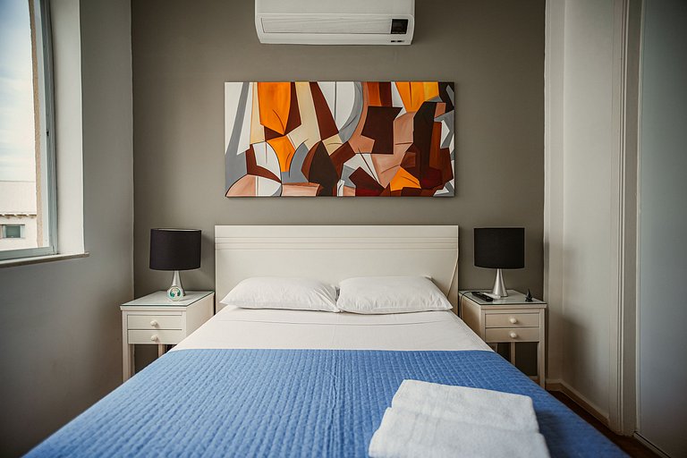 Excellent living room and bedroom for up to 3 people
