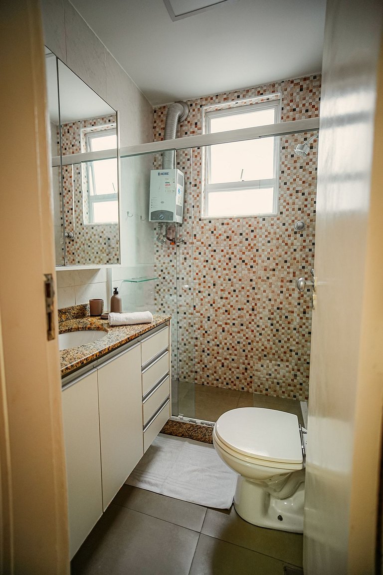 Excelente sala e quarto para até 3 pessoas