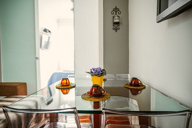 Excelente sala y habitación para hasta 3 personas